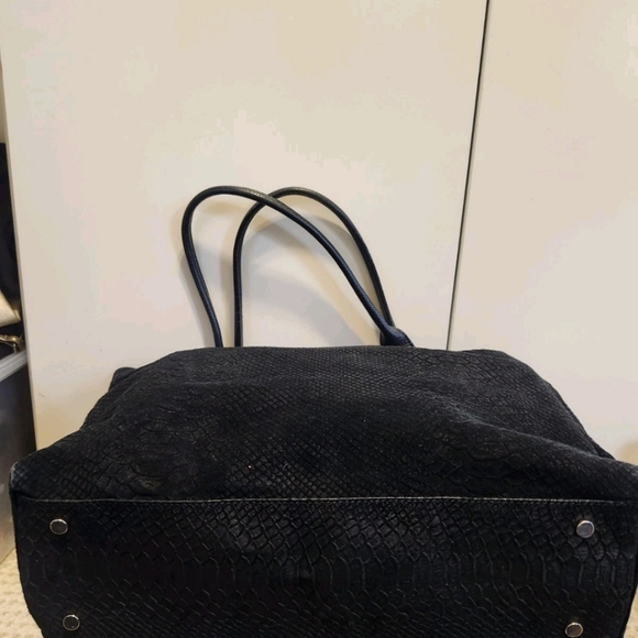 J. McLaughlin Black Python Print Embossed Leather Carryall/Tote Bag Ret.$398 - Picture 12 of 15